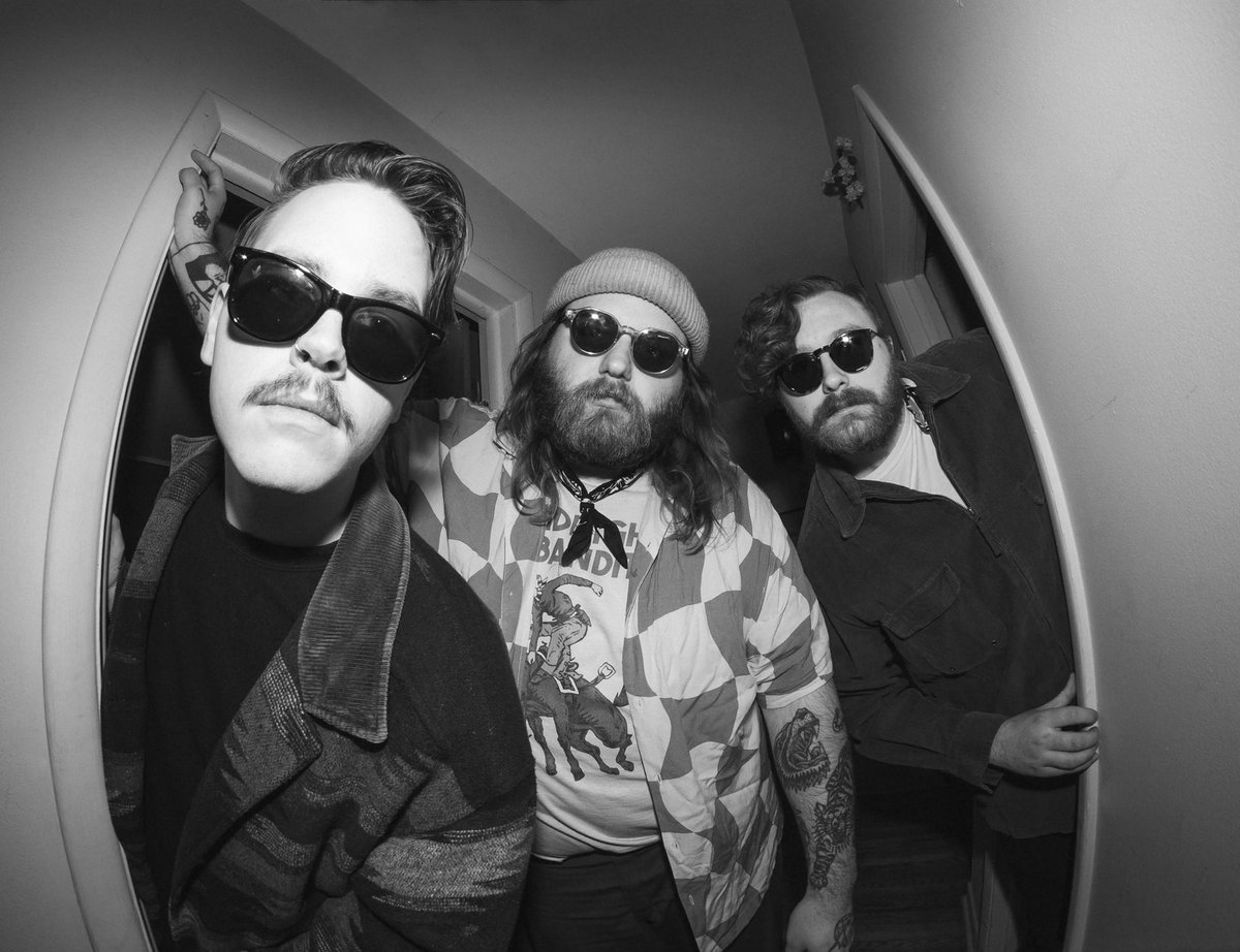 honeypit's tweet photo. Pre-save @stayoutsideband new single “Afterthought” out Friday https://t.co/EFyNUnzXZj