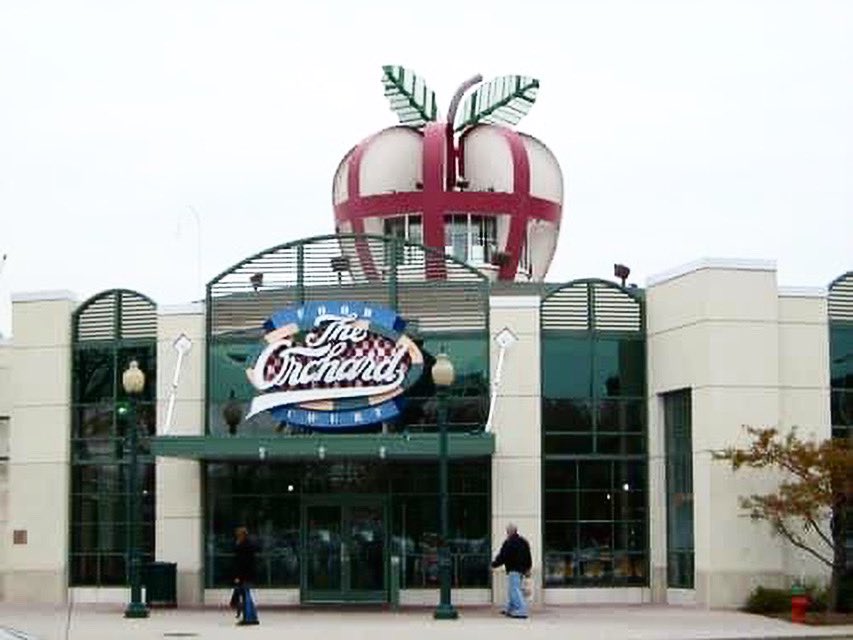 Chicago History ™️ on X: Who remembers when Old Orchard Mall had