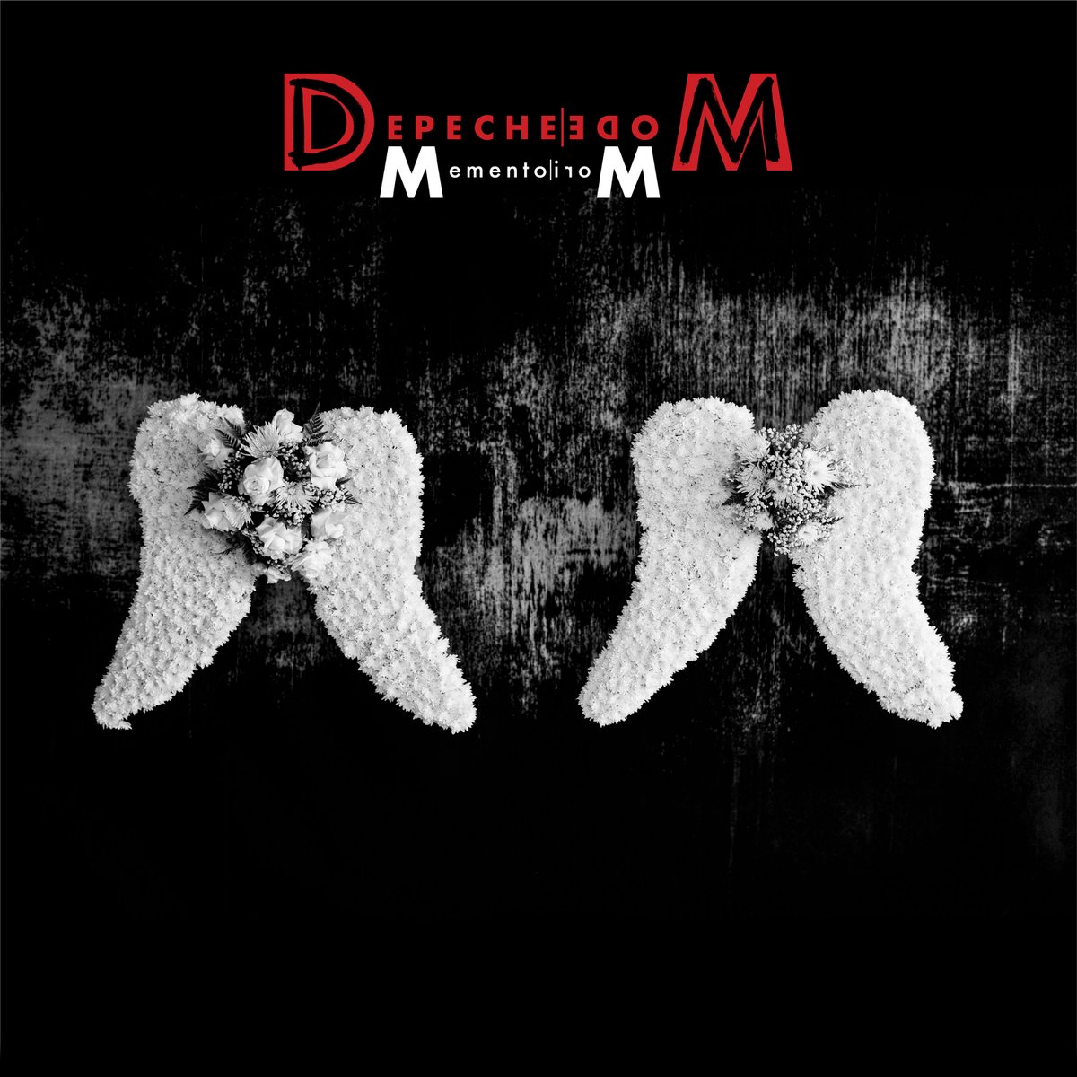 PersonalMode's tweet image. Commandez l'album #MementoMori de #DepecheMode via nos liens affiliés 
CD : amzn.to/3yWGdZa
CD Deluxe: amzn.to/3xijzcW
Double vinyle: amzn.to/3yUhdC3
Double vinyle transparent (exclusivité Amazon): amzn.to/3lAUyqY