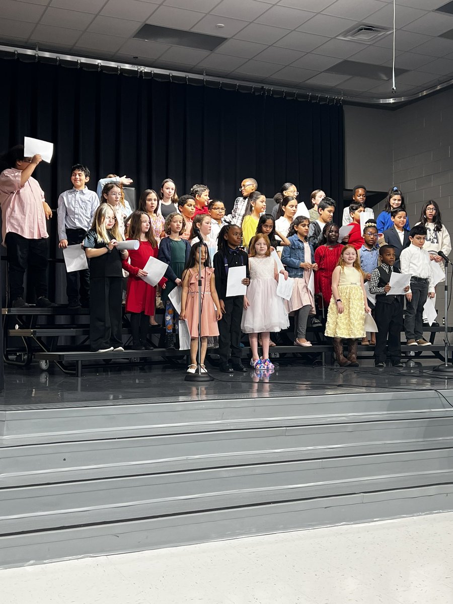 Our Yellow Jacket Chorus had a phenomenal concert! Thank you <a href="/Solomon_PWCS/">MrSolomonMusic</a> and students for such a great performance. Thank you to our families and staff who came to support our love of music <a href="/JohnDJenkins19/">John D. Jenkins</a> Students ended the concert with There’s A Leader In Me 💕@PaulBScott1