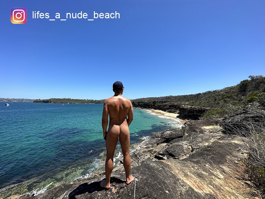 sydnude's tweet photo. Lighthousing #nude #nudebeach #nudist https://t.co/88tQJfmImS