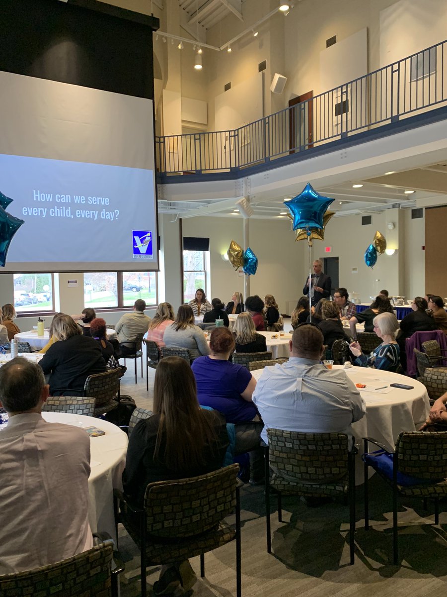 EHainesFCPS's tweet photo. Dr. Cuppett is helping us welcome #FCPSVanguard Cohort 7! https://t.co/bi9Eiak9S5