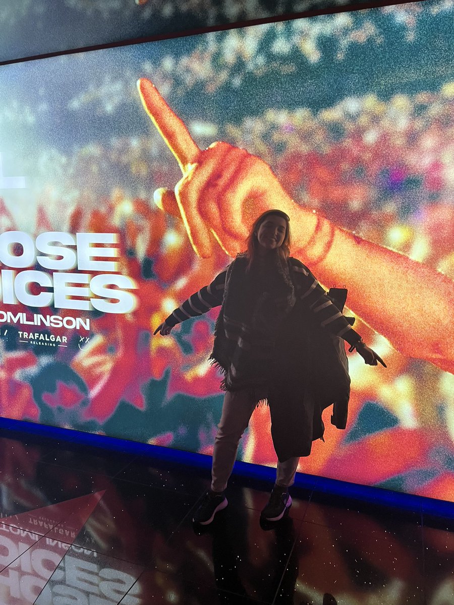 mariabl96's tweet photo. London #AllOfThoseVoices https://t.co/FE2kpm1xyR