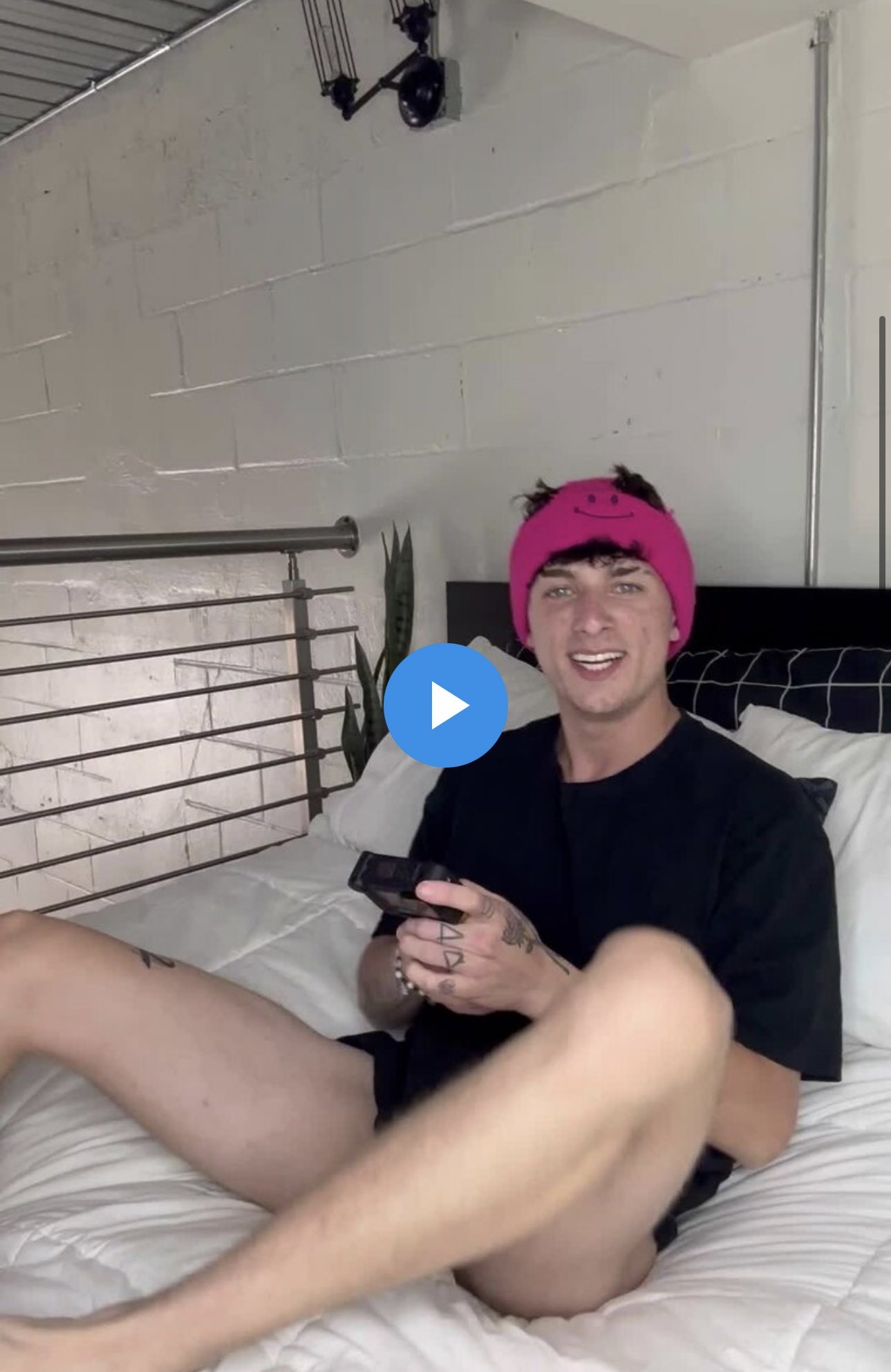 Ethan Seeks 🍆 🎂 3/26 on Twitter: "New ski mask sex tape is up should I run a promotion? https