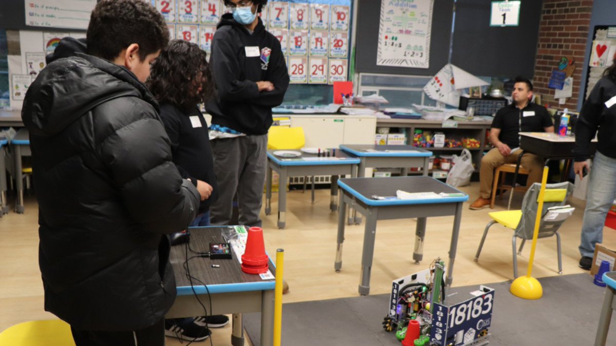 East Aurora 131 on Twitter "Gates Elementary students, families