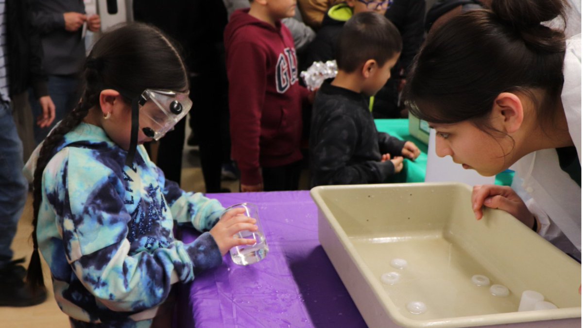 East Aurora 131 on Twitter "Gates Elementary students, families