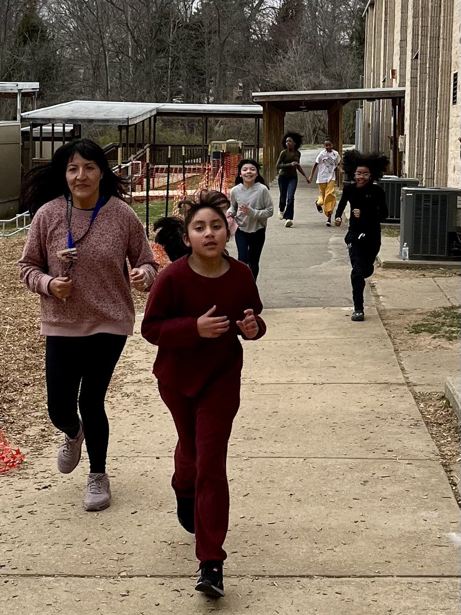 WMES Community (@wmescommunity) on Twitter photo Our <a href="/MCPS/">MCPS</a> Girls On The Run Spring season is in full effect at Watkins Mill Elementary School! So proud of our students & coaches for their hard work and dedication! #WMESBetterTogether <a href="/WatkinsMillES/">Brooke Simon</a> @MCPSCommunitySc <a href="/GOTRMoCo/">GOTR Montgomery Co.</a> <a href="/ewsoisson/">Liz Soisson</a> Our <a href="/MCPS/">MCPS</a> Girls On The Run Spring season is in full effect at Watkins Mill Elementary School! So proud of our students & coaches for their hard work and dedication! #WMESBetterTogether <a href="/WatkinsMillES/">Brooke Simon</a> @MCPSCommunitySc <a href="/GOTRMoCo/">GOTR Montgomery Co.</a> <a href="/ewsoisson/">Liz Soisson</a>