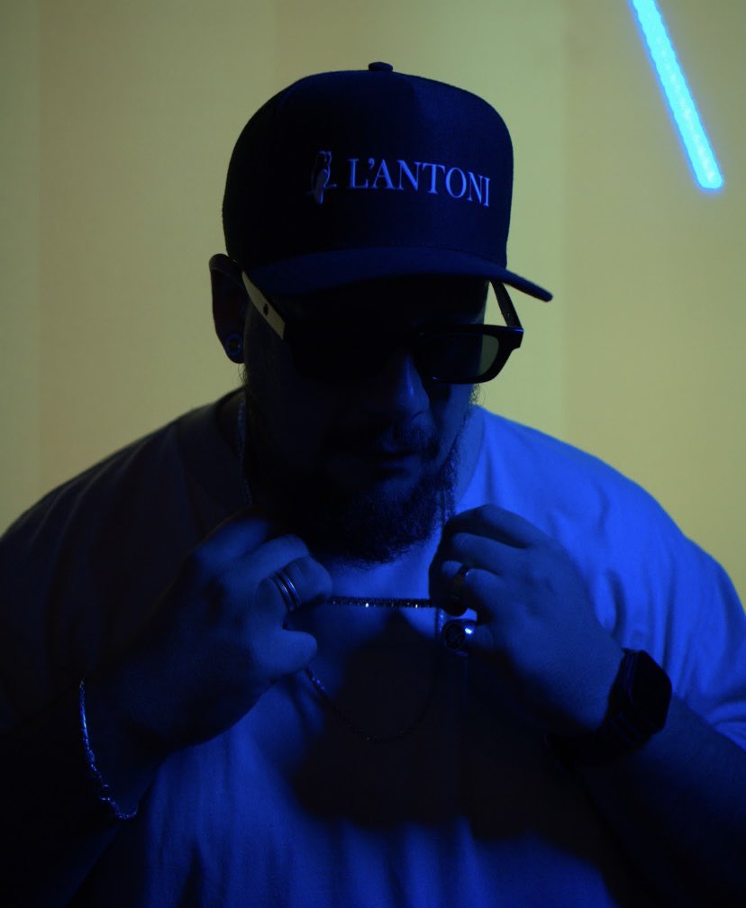 Esse trampo que tá pra sair tá de mais slk aguardem!!! Working in silence😶🤫 #nextjob