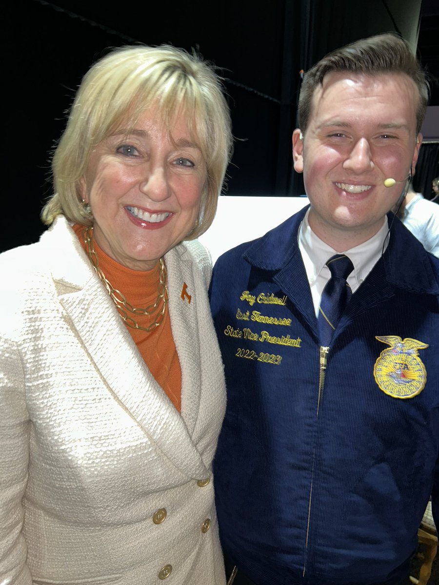 Donde Plowman tweet media