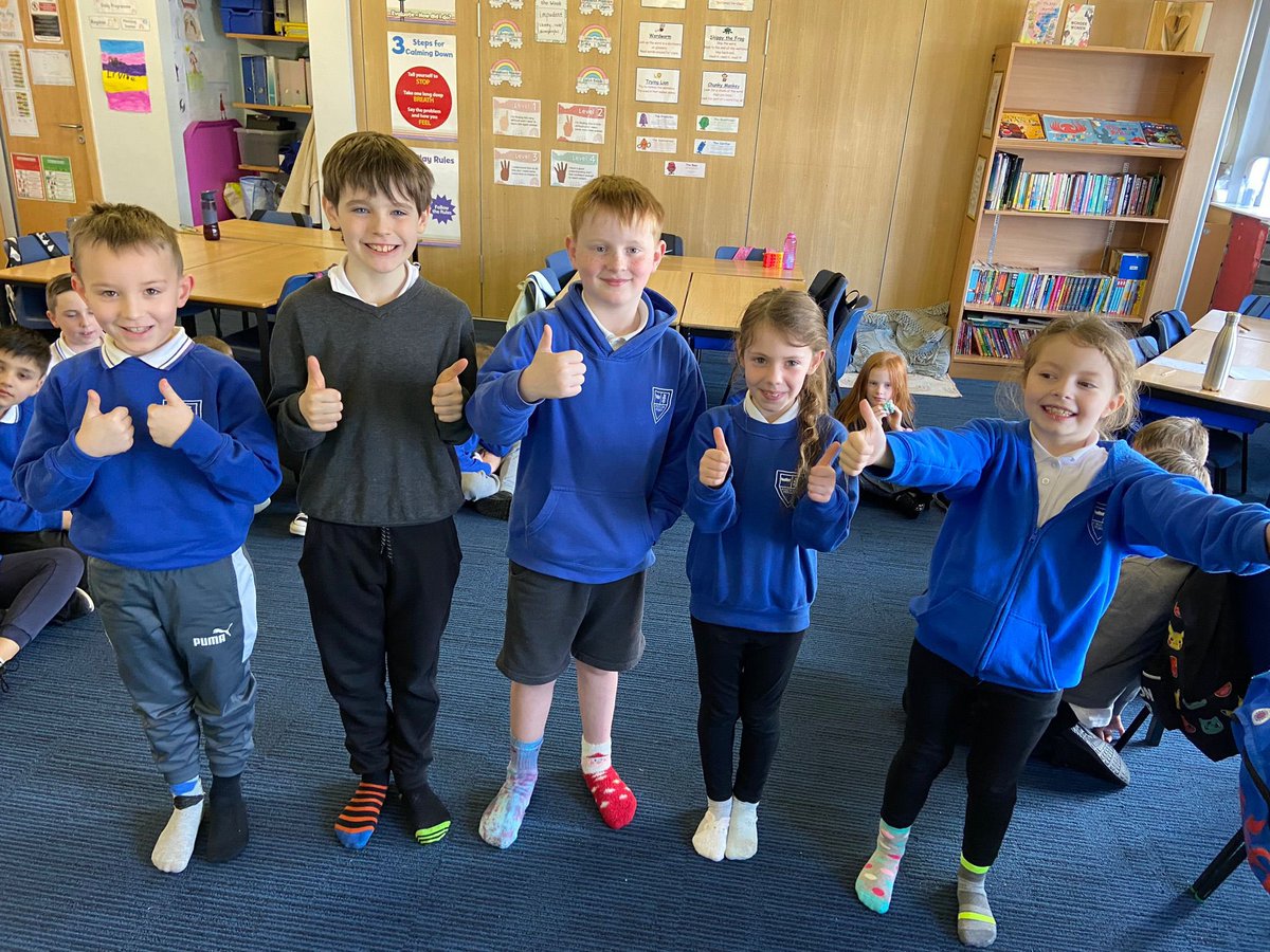 KingsOakSchool's tweet photo. Odd socks for World Down Syndrome Awareness Day! 👏🏻🥰 #KingsOakP4 @KingsOakPrimarySchool https://t.co/m7g729vZ50