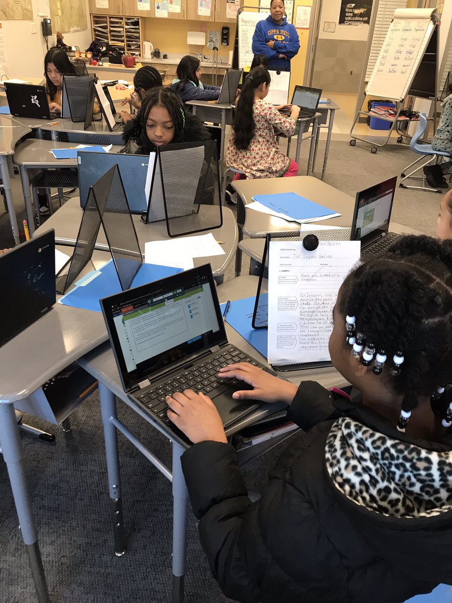 @ChadwickElem DBQ students are looking professional today with their document holders to make typing easier.
