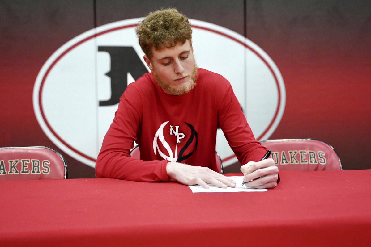 NP Quaker Hoops tweet media