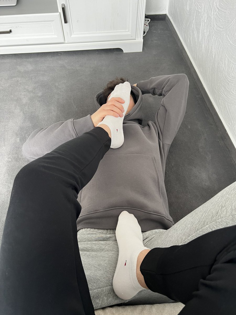 sneakboysox's tweet photo. So many of you dream about being in his place 😈 defenseless and ready to be drained ⛓️🤑 pathetic fags 🤣 take a sniff and give in! 😈🧦🤑 https://t.co/SzuMybxigG