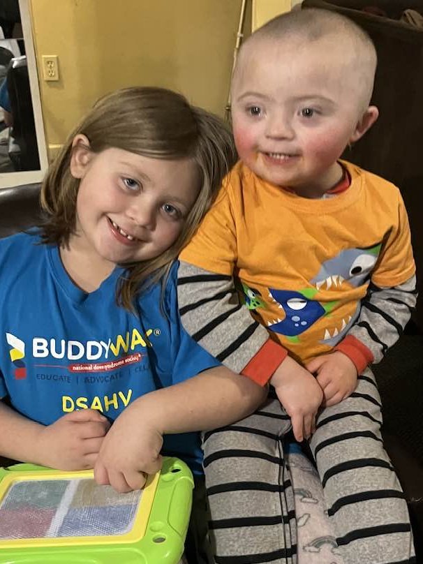 Gracie and James Tate, she loves to teach him new things T21.

#worlddownsyndromeday #DownSyndromeDay