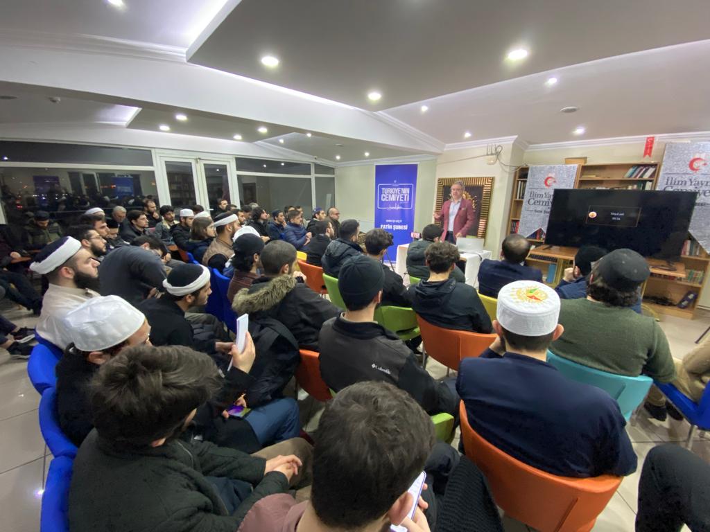iycfatih's tweet photo. Süleymaniye Konferansları serimizin dördüncüsünü "Tarihe Bakış Açımız?" konu başlığı altında Mustafa Armağan hocamızın anlatımıyla gerçekleştirdik.

@mustafarmagan https://t.co/SVn3ZsSNhE