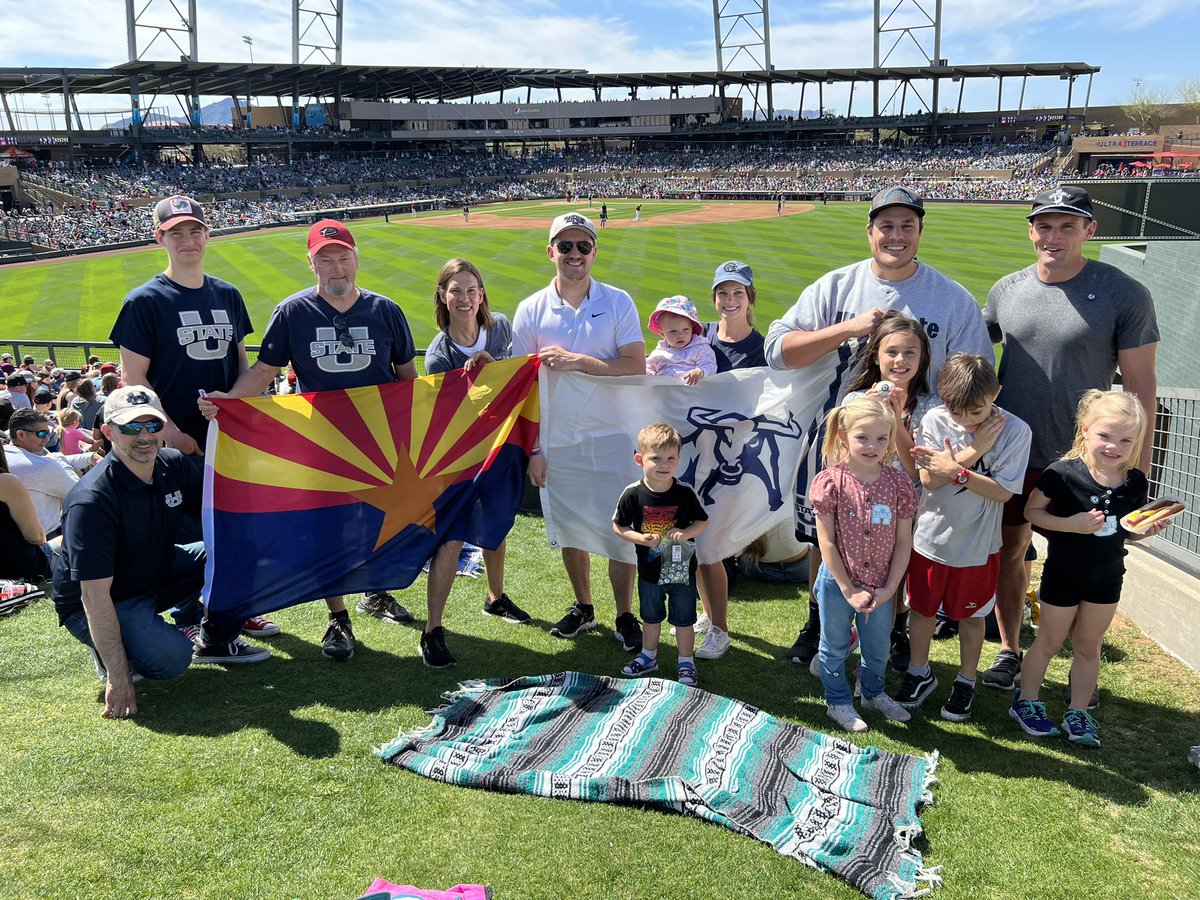 aggiesinphoenix's tweet photo. It was great to see all the Aggies at the Spring Training game on Saturday! #AggiesAllTheWay https://t.co/pUsV5LrNi3