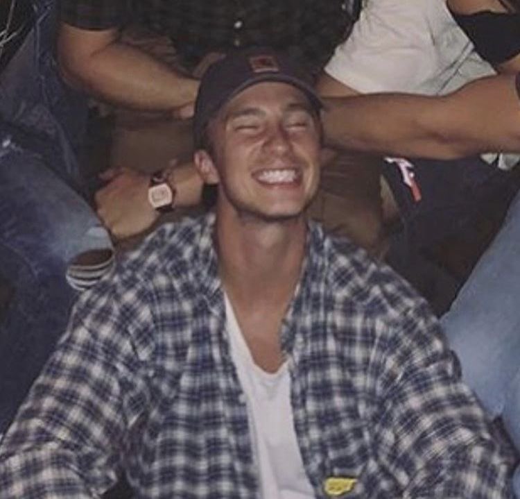 — SMILE, 20H10