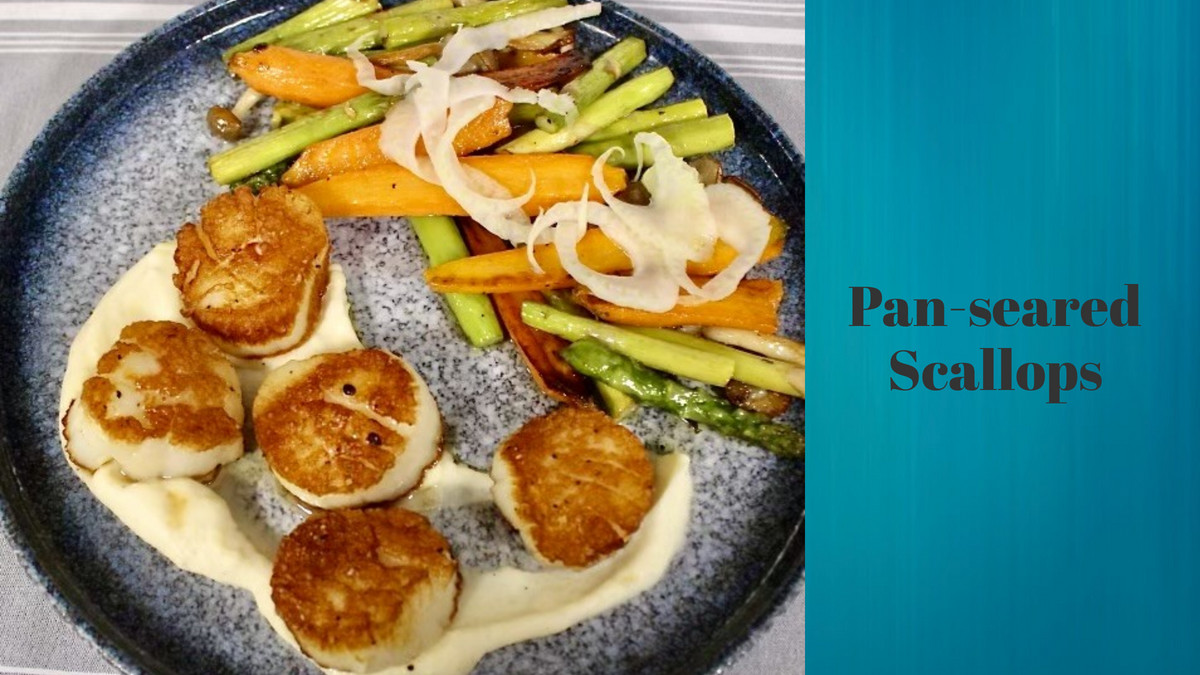 Mmmmmm...Y😍U need some of this in your life. Pan Seared Scallops - seared scallops, celery root purée, baby carrots, asparagus, brown beech mushroom, and fennel. #scallops #nutritiousdelicious #onlyattrafford #warrenri #traffordrestaurant #chefcole