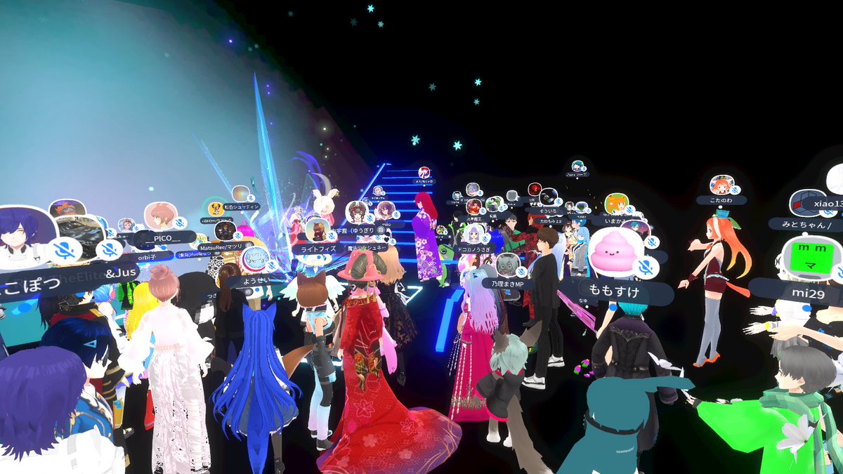 somenosukeza's tweet photo. 昨日はアクセサリの確認がてら、バーチャルワールド雪まつり (W雪) in #cluster にいって来ました。すごく楽しかったですが、今日の仕事を考えて早めに失礼を。
#VWSF #W雪2023 https://t.co/kPAw0ysOiW