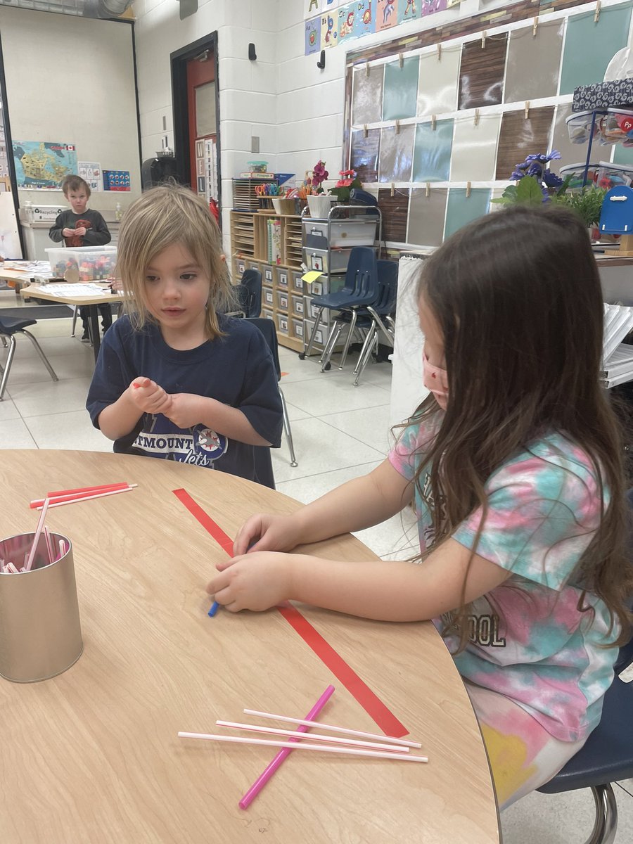 MmeAlexanderFI's tweet photo. Enjoying the afternoon observing a math lesson on tan grams with our pre intern @uofr and measurement in kindergarten with Mrs. T @WestmountSchool @PrairieSouth #learningtogether https://t.co/T9bwKvmDIT