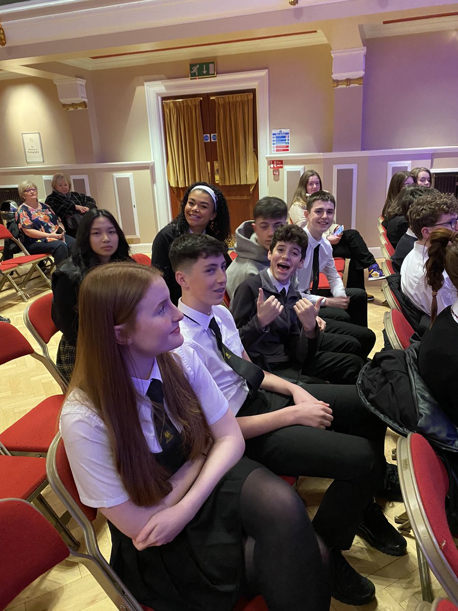 UGSDofE's tweet photo. It was fantastic to be at the YFCL Awards tonight with @S3UGS1 to watch our S4 students receiving their @DofE Bronze Awards from @SLCDirectorofEd well done everyone especially Brenden and Tione who were our MCs. #recognisingsuccess https://t.co/XjsR70uQ30