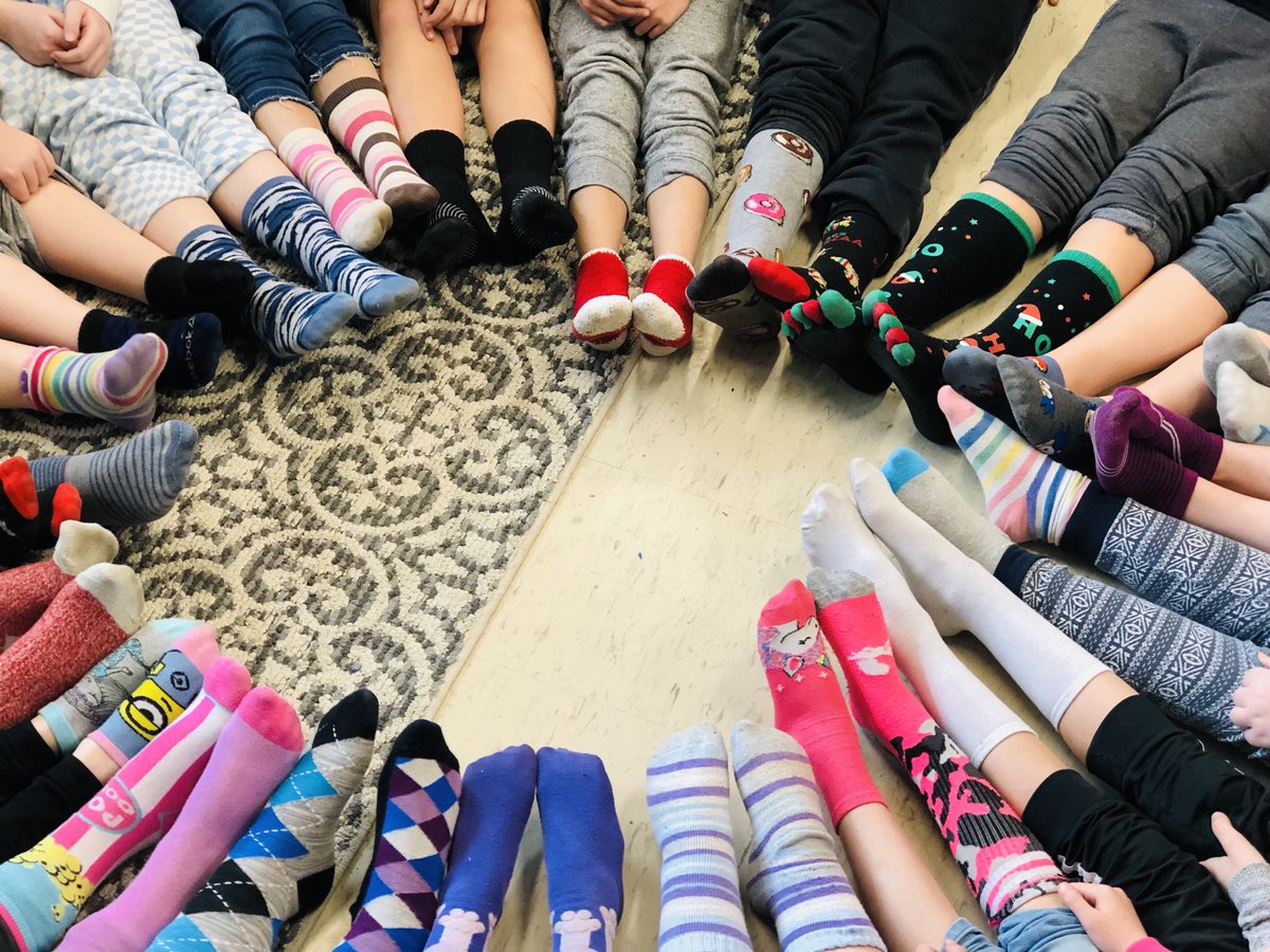 GrofLeeanne's tweet photo. ⁦We rocked our socks @JackCallaghanPS⁩! 😊 https://t.co/kJHHQvZOJK