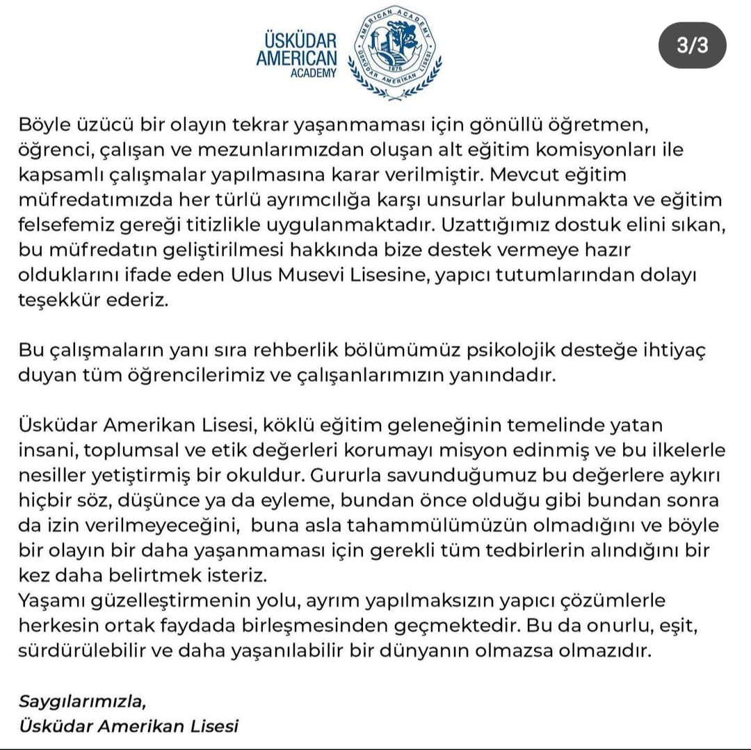 Geçen hafta okulumuz ile ÜAL arasındaki dostluk maçında meydana gelen olay ile ilgili, ÜAL öğrenci ve yöneticileri 21 Mart Salı sabahı okulumuzu ziyaretleri sırasında derin üzüntülerini bildirmişler ve özür dilemişlerdir. 
Göstermiş oldukları pozitif yaklaşım ve üstlendikleri