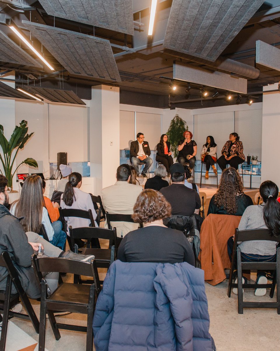 learningcode's tweet image. International Women's Day celebrations across Canada 😍 Thank you to all of the attendees, volunteers, keynote speakers, panellists and partners for celebrating the impact of women in tech and being part of the #LadiesLearningCode community — you made this week incredible.