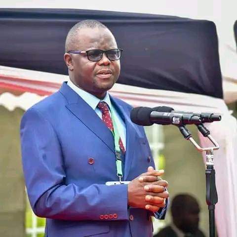 MIGORICOUNTY044's tweet photo. The best Governor Ochillo Ayacko https://t.co/UMf7Jj3dDn