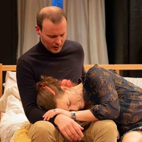 RondoTC's tweet photo. Tomorrow night is #OpeningNight! 🎭

We can't wait to bring Shelagh Stephenson's dark comedy, 'The Memory of Water', to the @RondoTheatre this week 🌊

Click here to book your tickets: https://t.co/GlSM86mWdn

#RondoTheatreCompany #RondoTheatre #WhatsOnBath #TheatreBath https://t.co/60iUytZ6B4