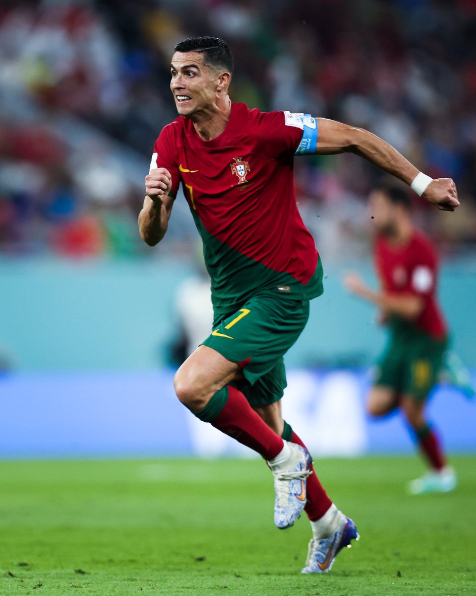 Tiberio_Guzman_'s tweet photo. Cristiano Ronaldo is Portugal all-time top scorer in UEFA Euro matches with 9 goals. 🐐! https://t.co/GxjV9QLxOf
