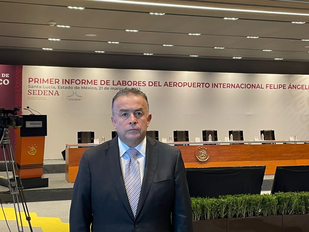PrezaMillan's tweet photo. Esta tarde acompañe al Lic. Alfredo del Mazo Maza, Gobernador Constitucional del Estado de México, al “Primer Informe de Labores del Aeropuerto Internacional Felipe Ángeles” #AIFA. https://t.co/rmHje1Mcmz