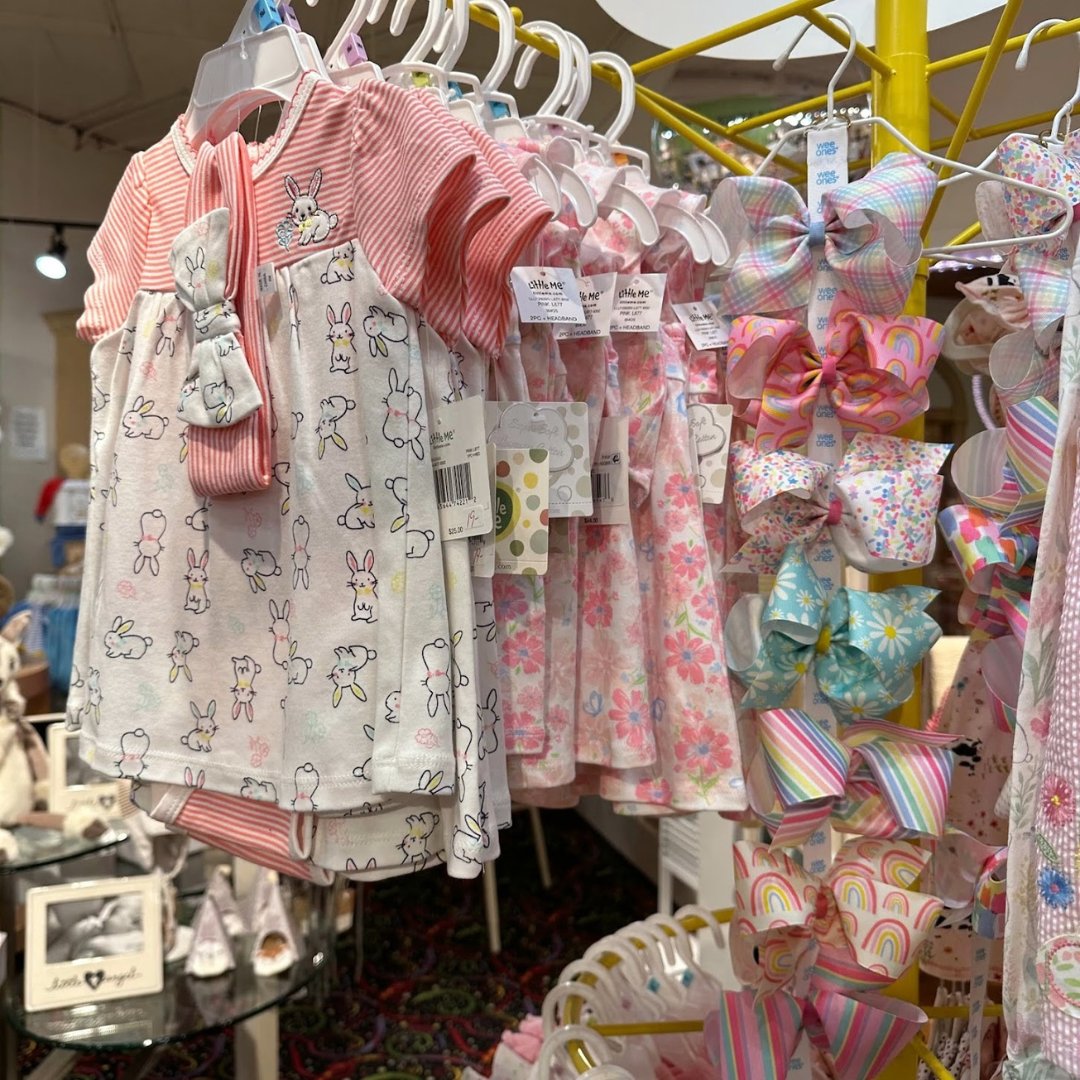 EastTowneSquare's tweet photo. No bunny compares to Creatively Yours's Spring/Easter children's clothing selection! 🐰 https://t.co/1gUBRulEQZ