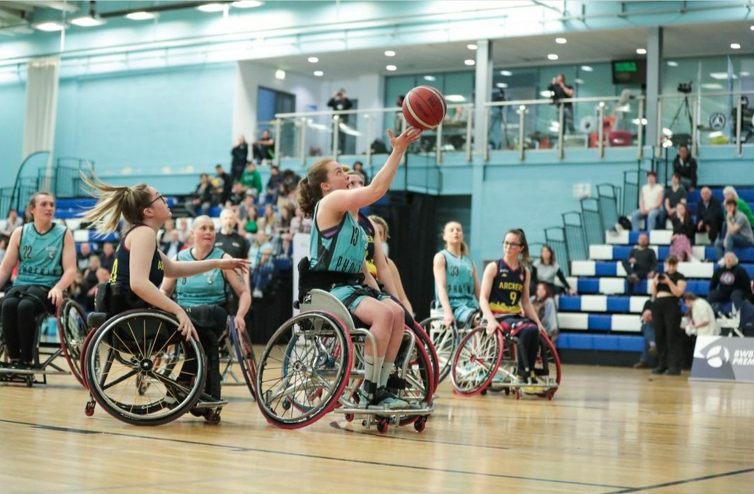 Thanks to <a href="/BBCRadioLondon/">BBC Radio London</a> <a href="/emmajonessport/">Emma Jones</a> for having me on tonight to chat everything <a href="/EastLDNPhoenix/">East London Phoenix</a> <a href="/UEL_News/">Uni of East London</a> <a href="/UELSportsDock/">SportsDock</a> 

How good is it that <a href="/BritWheelBBall/">British Wheelchair Basketball</a> Womens Premier League is back on <a href="/BBCSport/">BBC Sport</a> showcasing our amazingly talented women!

Next home game - 2nd April!