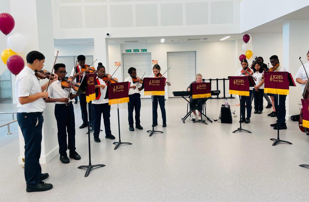 Martyn Roper tweet media