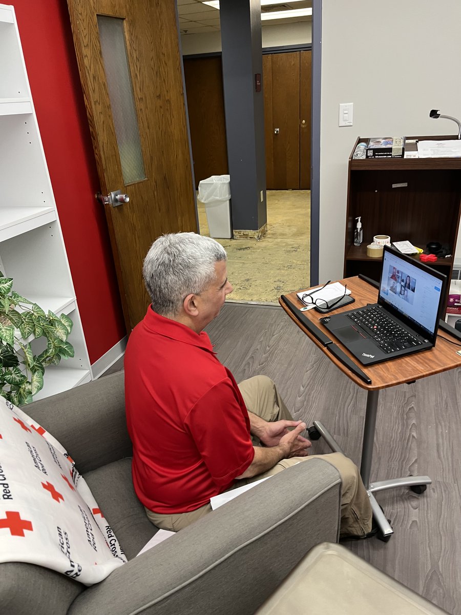 RIRedCross's tweet image. Local volunteer Joe Apicelli is getting ready for tomorrow's Giving Day virtual roundtable! He will join three other Red Crossers who will share stories that inspire. Be sure to tune in tomorrow at 3 p.m. on the Red Cross Facebook page: rdcrss.org/3JtsYnI #HelpCanWait