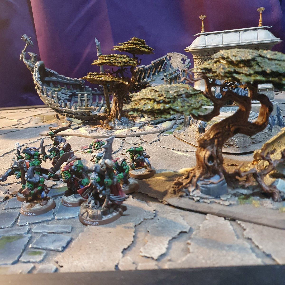 WarbossKurgan's tweet photo. @Greenstuffnglue Awesome!
I made a whole set of Hysh scenery for Warcry in 2021, when the Cleavermaws were exploring #ThePrimeDominion, in #AnimosityIII 😁 https://t.co/N4AXInd78o