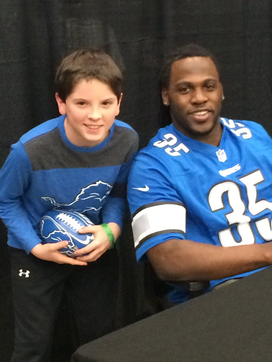 DelaurierLucas's tweet photo. @ZachLinfield @Lions Joique and I https://t.co/o8UKAXkITD