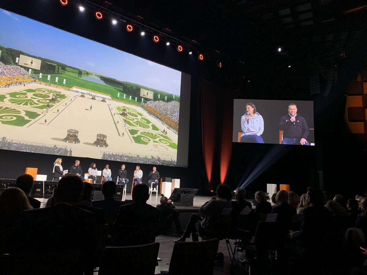 MaginotPascale's tweet image. Engagement des équipes #OrangeEvents #ObjectifParis2024 ! La team @Orange est recrutée 🧡1000 collaborateurs/trices pour réussir la connectivité pour Paris2024! #Dreamteam 🥇@pldeguillebon @Dams_F @VeroniqueCabon @tbroust @BertrandRojat @SofiaNadir3 @AnneRodhain @OlivierWicquart
