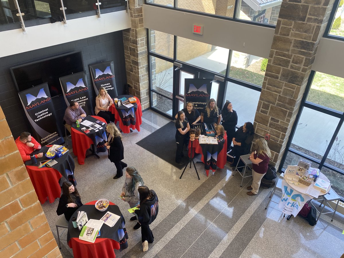 Great turnout of industry partners and <a href="/maylandcc/">Mayland CC</a> reps for the ACHS Career Fair! So many opportunities for students! #CTEforNC <a href="/AveryCountyCTE/">Avery County CTE</a> <a href="/averyhighschool/">Avery High School</a>