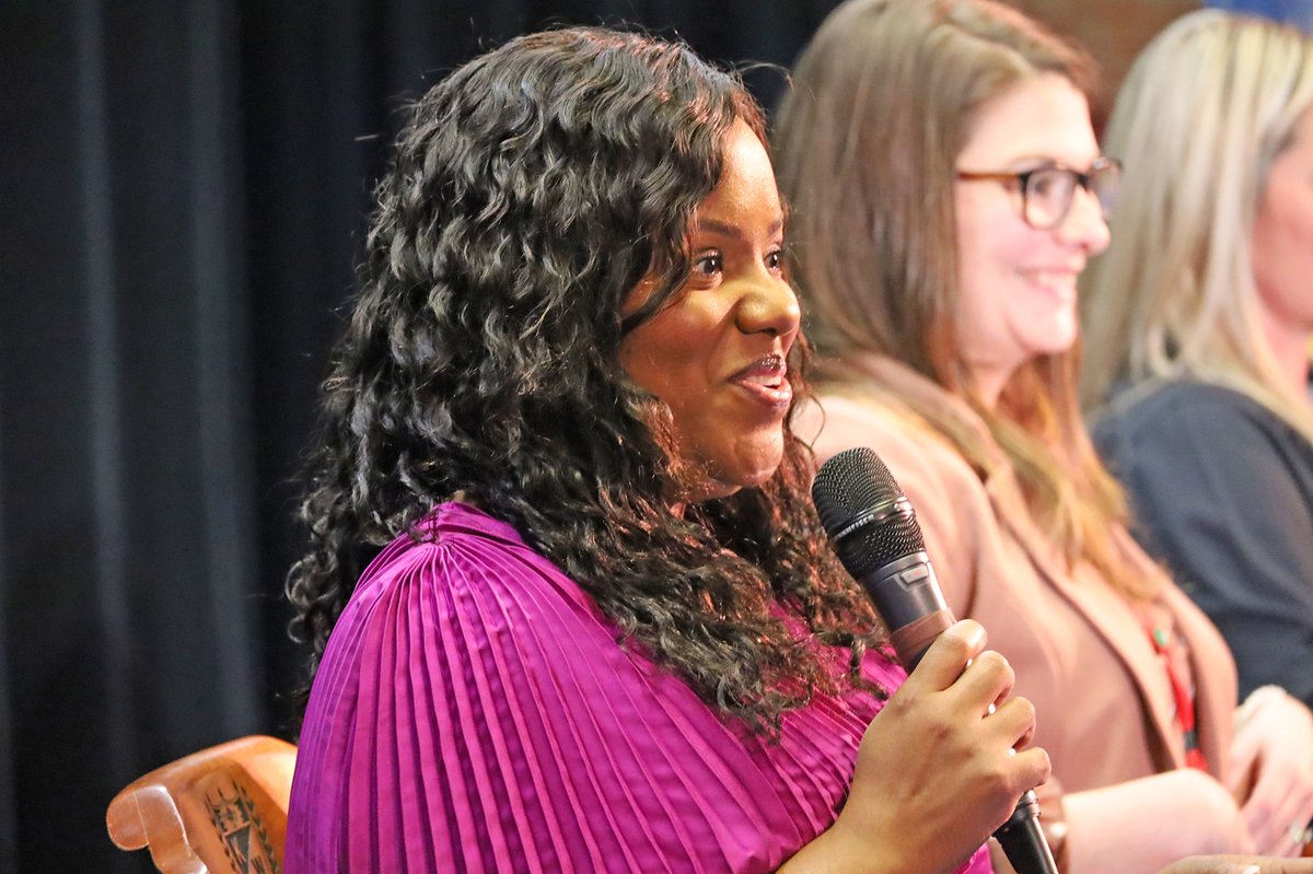 Earlier today, the <a href="/KenmoreWestHS/">Kenmore West </a> Young Women’s Empowerment Group held a Women in Leadership Panel Assembly, which included four inspirational women who are considered trailblazers in their field.

Read more here: ktufsd.org/site/default.a…