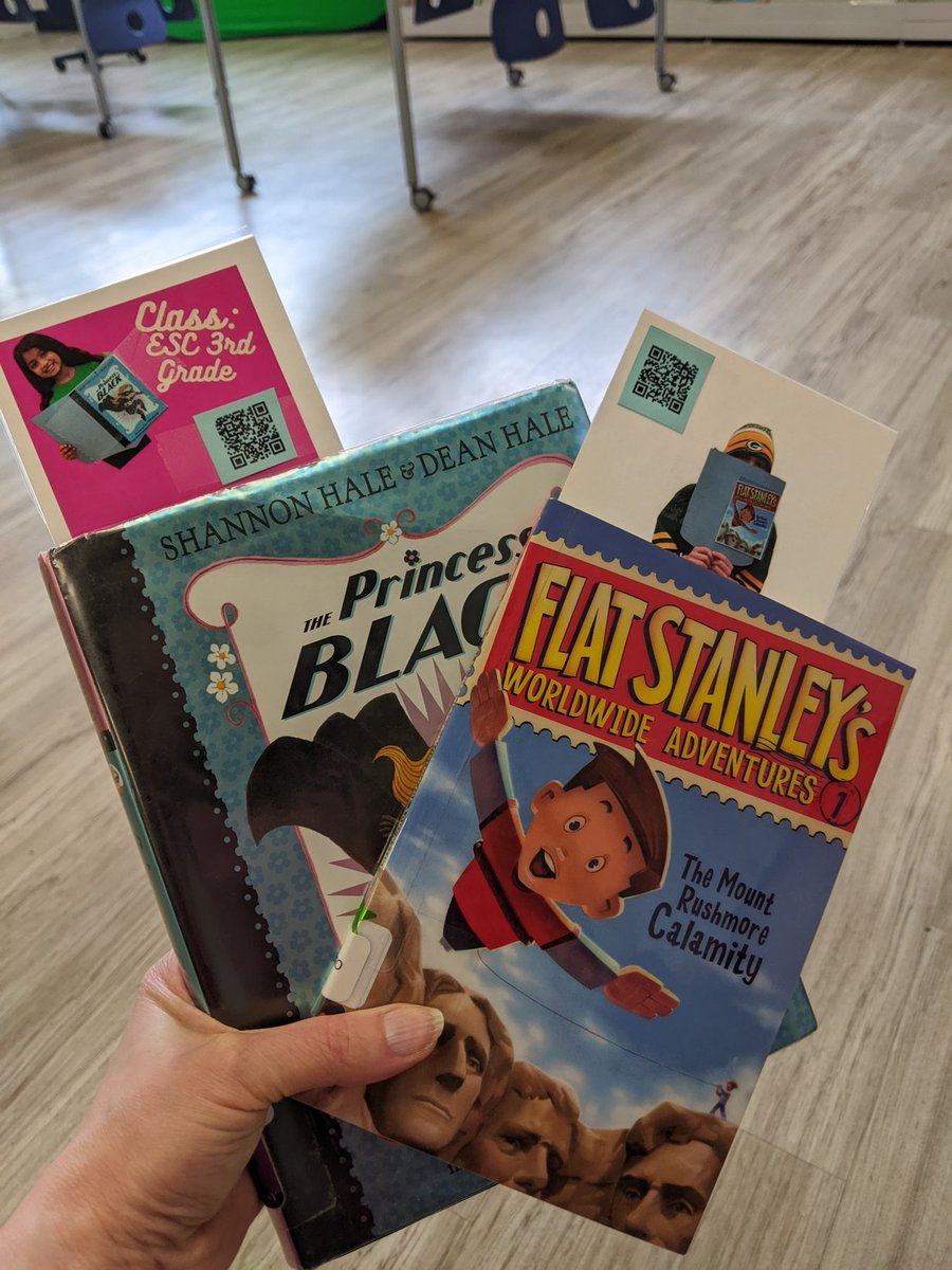 Students in the ESC have been creating book previews to help our youngest readers choose great books! <a href="/HoughStreet220/">Hough Street School</a>