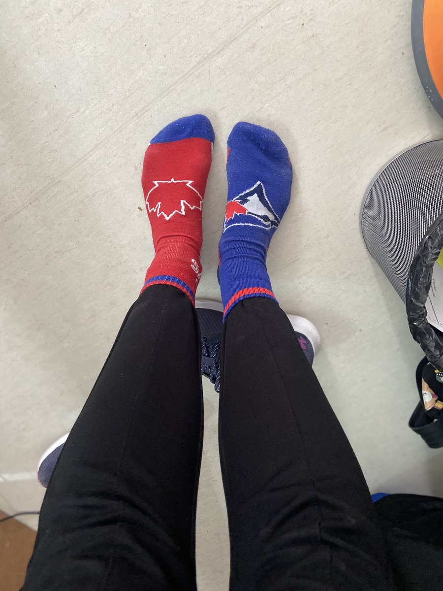 cscott86's tweet photo. #rockyoursocks #DownSyndromeAwareness #dsatwdsd2023
My grade 4’s at @TottenhamPS rocked our socks! 🧦 https://t.co/vNgtbNosKa