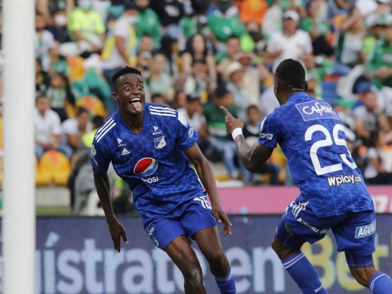 Jader Valencia sufrió una lesión en la rodilla. Será baja de Millonarios mañana ante <a href="/AsoDeporCali/">Deportivo Cali</a>.
 
Se espera diagnóstico para incapacidad.

📸 <a href="/MillosFCoficial/">Millonarios FC</a>