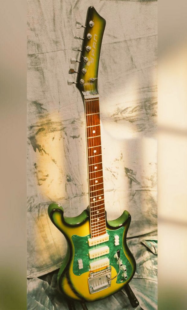 gisforguitars's tweet photo. Tracked - #bestselling &amp; most available #vintage #easternbloc #guitars Jan - mid March 2023.

 🇷🇺 - 60.1% #Soviet
 🇨🇿 - 17.8% #CzechRepublic
 🇩🇪 - 14.2% #Germany
 🇧🇬 - 8.9% #Bulgaria

#Ural #Jolana #Musima #Orpheus #Kremona #guitar #guitargear
#vintagestyle #guitarplayer
#riffs https://t.co/SpVvG603tl