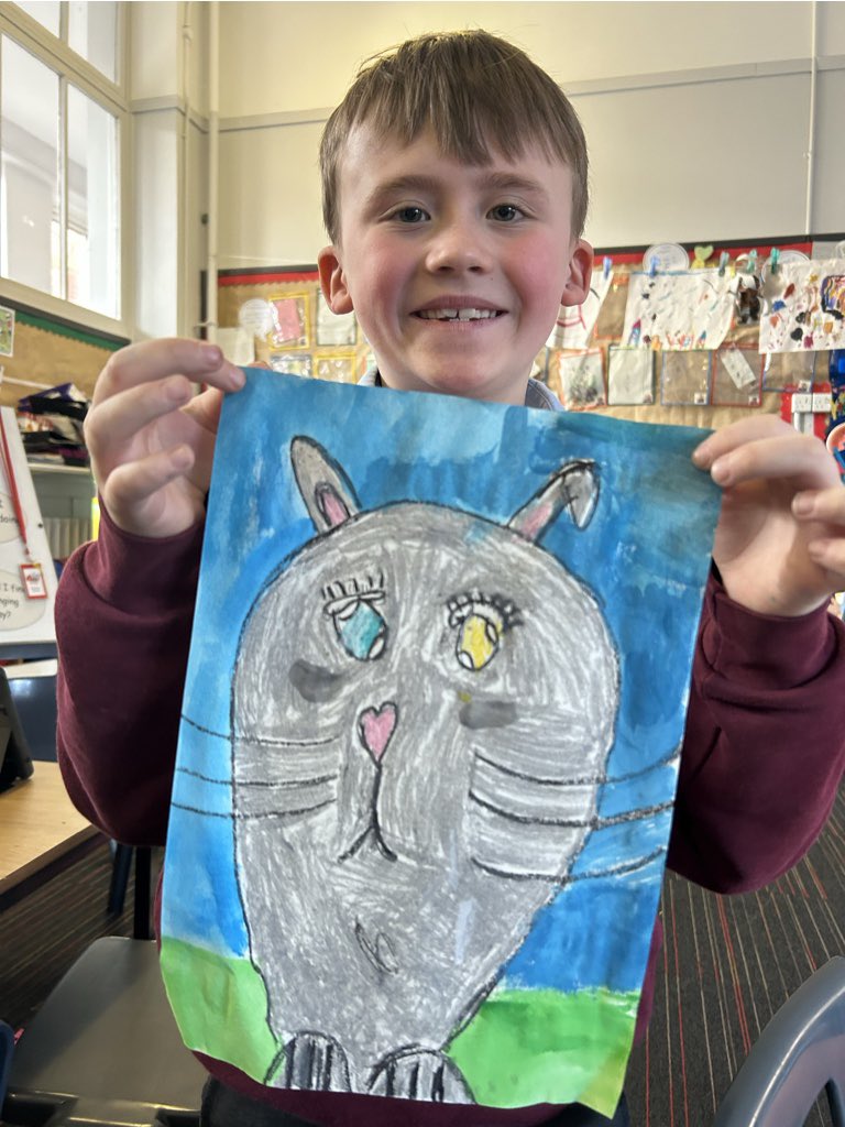 StCharlesGla's tweet photo. In a recent #Curriculum survey the children in the school stated that #ExpressiveArts was their favourite area of the curriculum and they wanted more regular lessons in art and music. Today in their art lesson P3/2 painted some #SpringBunnies. #PupilVoice #CurriculumDesign https://t.co/rmah3FJhJx