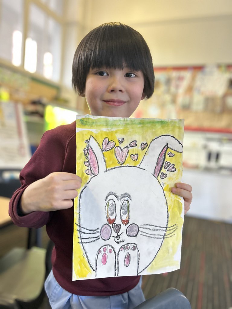 StCharlesGla's tweet photo. In a recent #Curriculum survey the children in the school stated that #ExpressiveArts was their favourite area of the curriculum and they wanted more regular lessons in art and music. Today in their art lesson P3/2 painted some #SpringBunnies. #PupilVoice #CurriculumDesign https://t.co/rmah3FJhJx