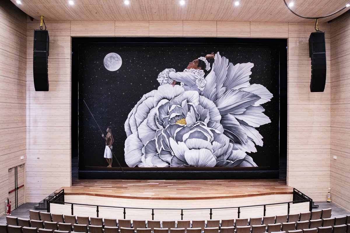 TAILO2020's tweet photo. Hoy 5:30pm Taitas y Mamos armonizan el espacio, mapping con @guache_art plazoleta
6:00pm Inauguración de la sala #DeliaZapata con la obra #Revuelo danza de #Atabaques música de #TamboresDeCabildo en el #CentroNacionalDeLasArtes @miteatrocolon en el código QR el programa de mano https://t.co/6eIe0LWNAF