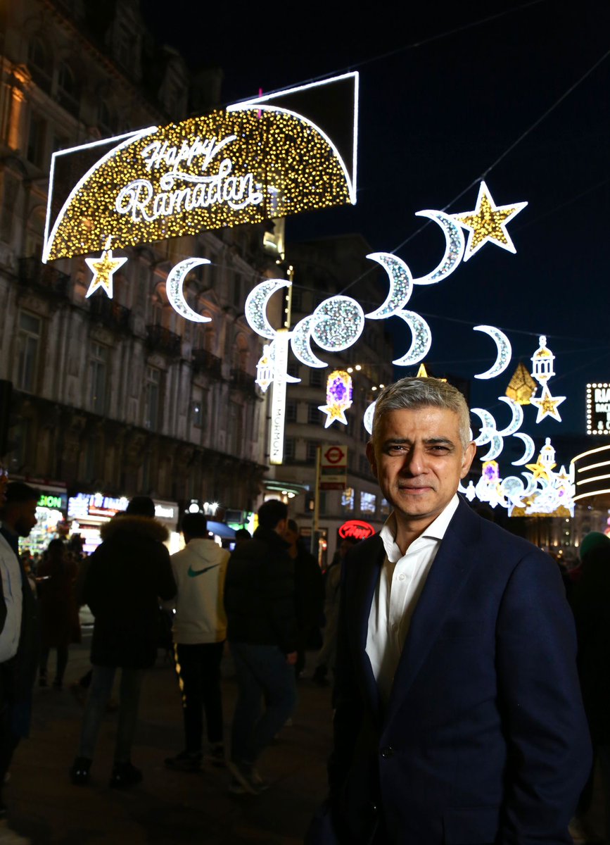 MayorofLondon's tweet photo. For the first time ever the West End is being lit up by a beautiful display of lights to mark the holy month of Ramadan ☪️✨

It was an honour to switch them on officially this evening ahead of the start of Ramadan. https://t.co/t6gXpwAxiE