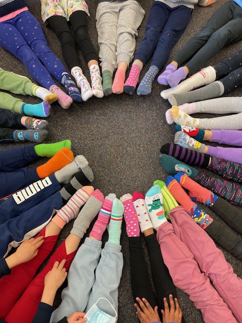 EB_School_EPSB's tweet photo. LOTS of loud, mismatched, and colourful socks around Earl Buxton today in support of World Down Syndrome Day!
Why socks? To get the conversation going! Educating one another is how we learn and grow. #lotsofsocks #ebcommunity https://t.co/3Swtz4gJrt